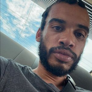 Meet your Posher, Josiah